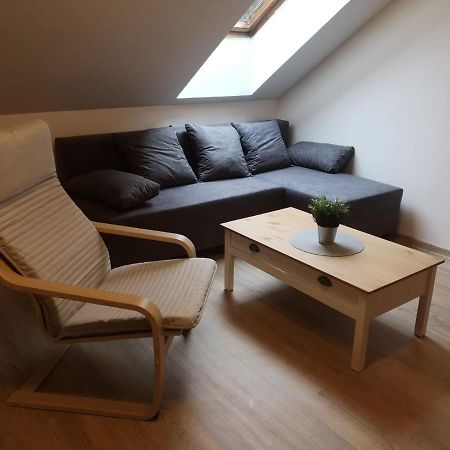 Apartment Attic ياخيموف المظهر الخارجي الصورة